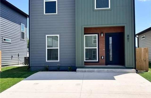 861 States  AVE photos photos