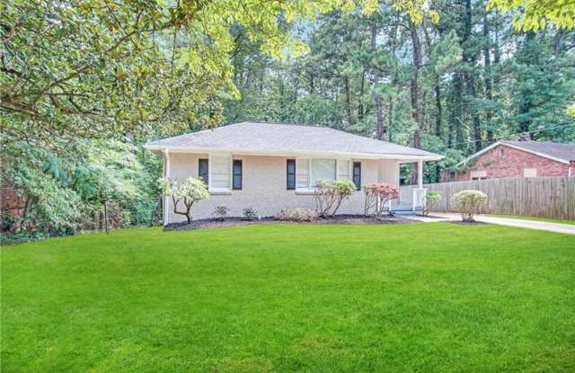 2702 Loghaven Drive NW Gallery 2