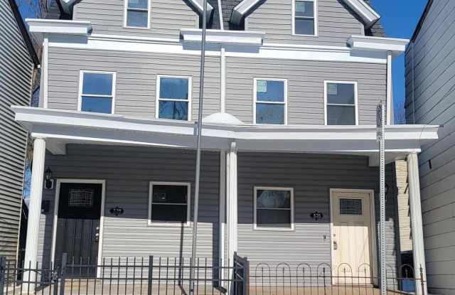 537 N MECHANIC Street photos photos