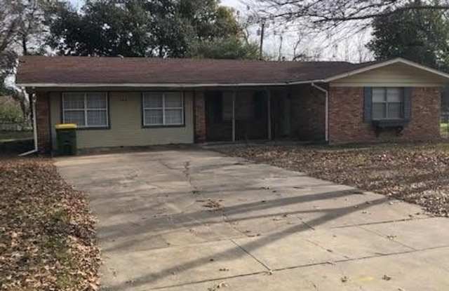 349 Cranbrook Drive photos photos