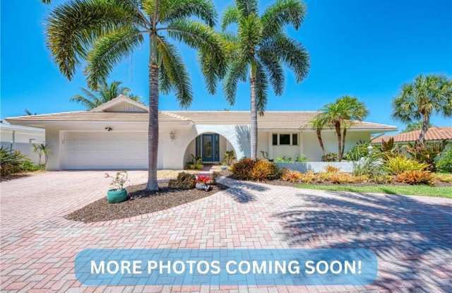 4532 WOODSIDE ROAD Gallery 2