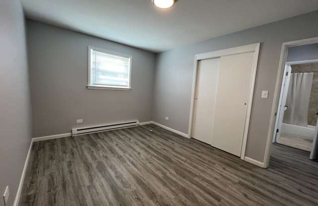 5128 S Cicero Avenue Gallery 2