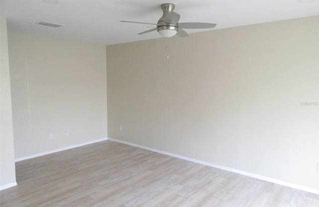 23029 ALABASTER Avenue Gallery 3