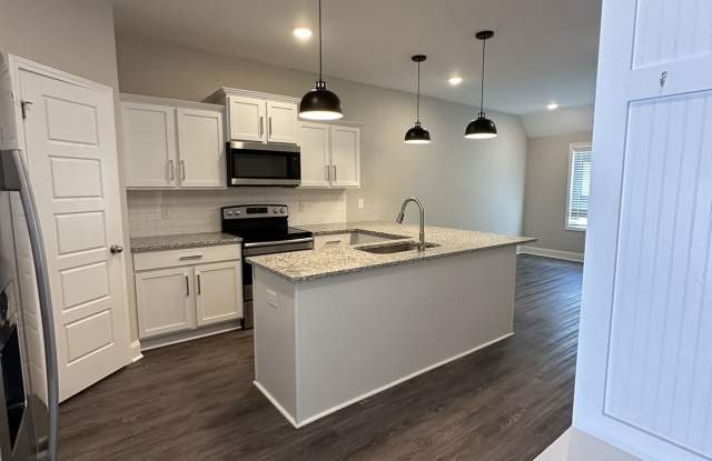 200 Drayton Drive - A Gallery 2