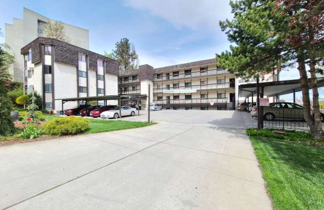 $1,695 - 2 Bed / 2 Bath Spacious Top Floor Condo photos photos