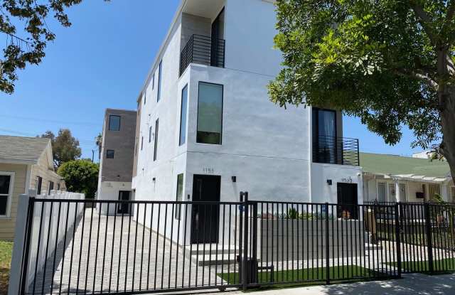 1155 North Orange Drive - 1155 N Orange Dr, Los Angeles, CA 90038