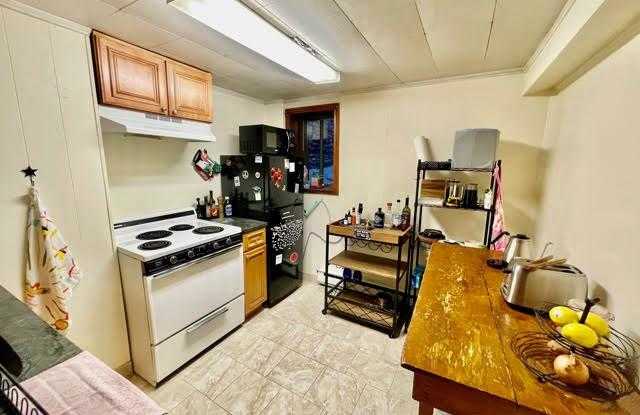 8 Margaret photos photos