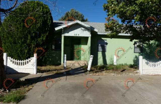 604 Sheldon Street - 604 Sheldon Street, Clovis, NM 88101