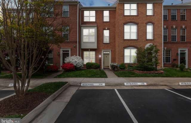 2372 WOODLAND POND Lane photos photos