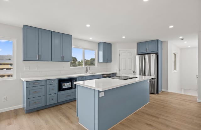 AVAILABLE NOW...BRAND NEW 3 BEDROOM 2 BATH photos photos