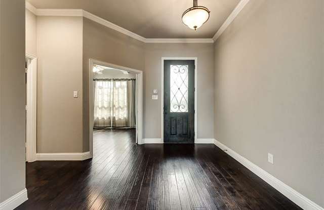 780 Bordeaux Drive Gallery 3
