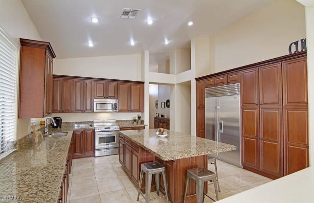 7521 E WHISTLING WIND Way - 7521 East Whistling Wind Way, Scottsdale, AZ 85255