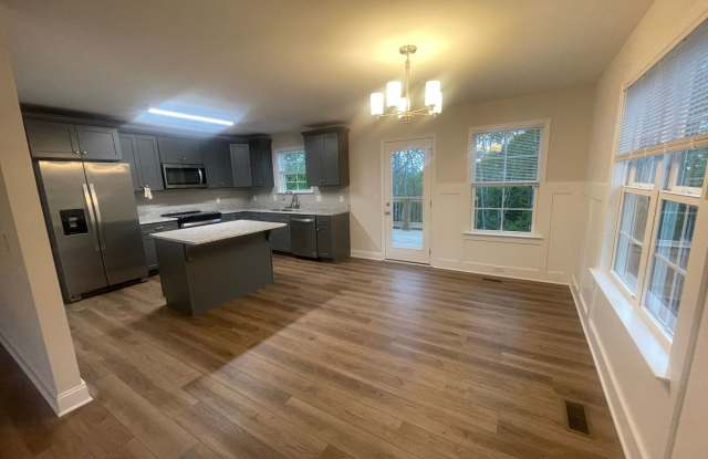3 Bedroom + Finished Basement Rental in Ooltewah Gallery 4