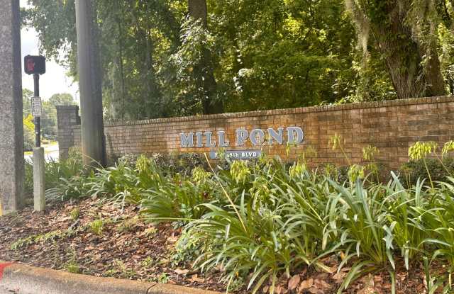 3/2 Mill Pond Condo Gallery 3