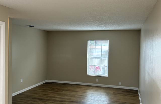 5101 S Clarice Ct Apt C Gallery 2