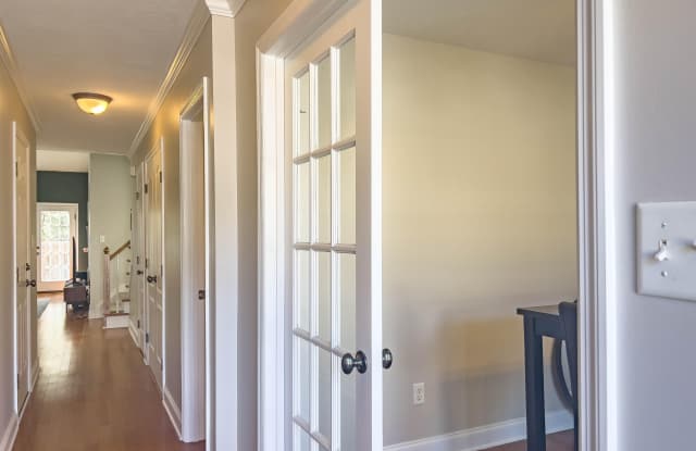 843 Landing Drive Gallery 2