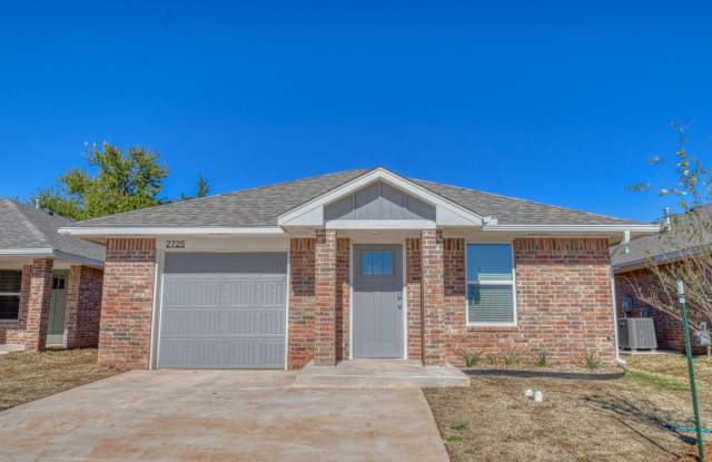 New Construction in Varenna Landing! Storm shelter and lawn care included! photos photos