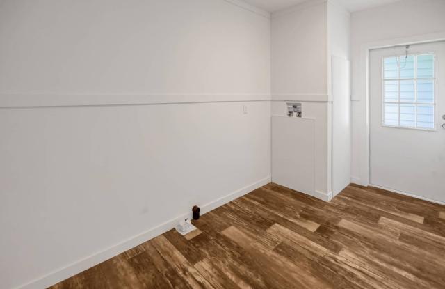 1455 Whispering Pines Loop Gallery 4