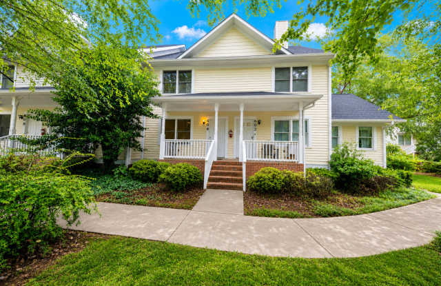 Charming 2-Bedroom Townhome in College Hill – Available Now! photos photos Charming 2-Bedroom Townhome in College Hill – Available Now! photos photos
