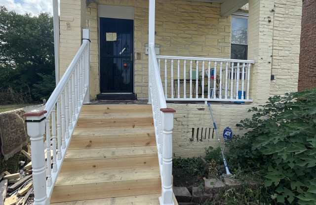 4526 Cote Brilliante Avenue photos photos