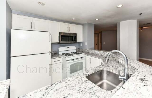 1045 N Utah St Unit - 1045 North Utah Street, Arlington, VA 22201
