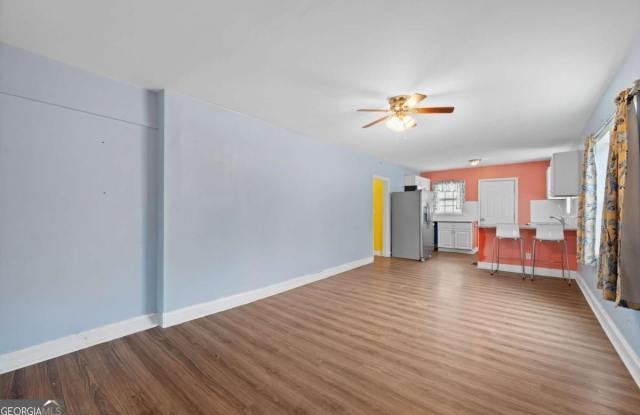 1124 Graymont Drive SW Gallery 3