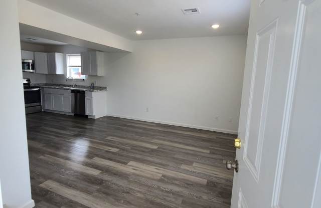 Townhomes Now Available in Strafford MO! photos photos
