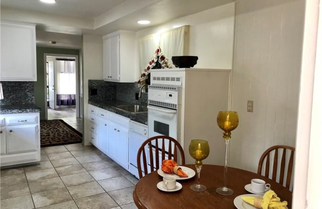 1219 E Fairway Drive - 1219 East Fairway Drive, Orange, CA 92866