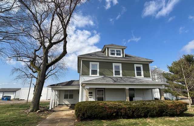 4 Bedroom, 2 Bathroom House photos photos