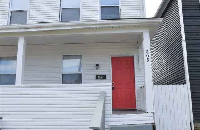 565 East Deshler Avenue Gallery 2