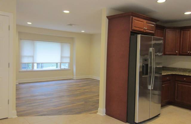 22 Lasatta Avenue Gallery 3