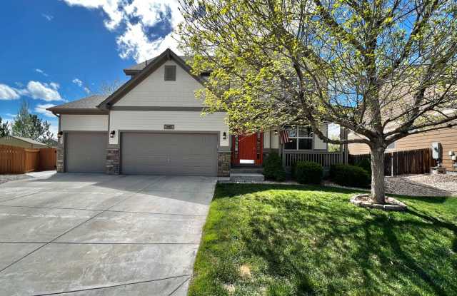 Beautiful 3 Bed 3.5 Bath House in Windsor! photos photos