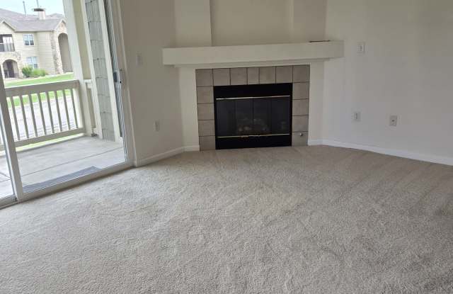 5225 White Willow Drive C220 - 1 Gallery 2