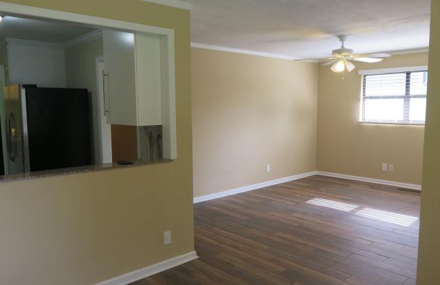 1550 New St. Gallery 3