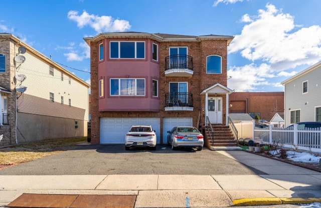 196 SANFORD AVE - 196 Sandford Avenue, Kearny, NJ 07032 196 SANFORD AVE - 196 Sandford Avenue, Kearny, NJ 07032