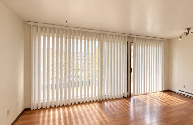 LIMITED-TIME SPECIAL! Apply by October 19, 2026 and get $200 OFF your monthly rent for the first 3 months — $600 total savings! Gallery 2