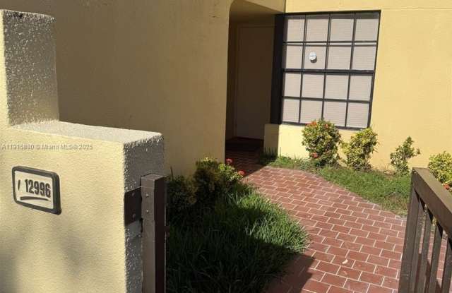 12996 SW 88th Ln photos photos