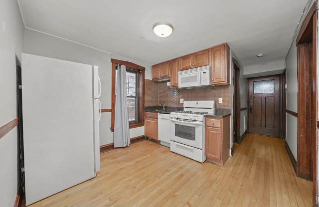 2026 W Charleston Avenue Gallery 4