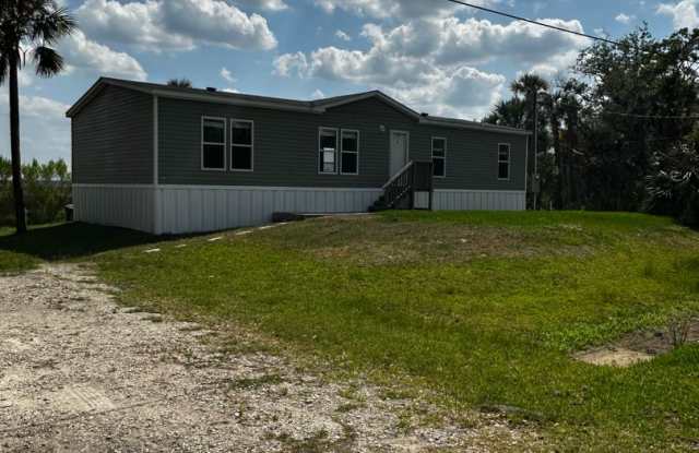 Stunning Marsh Views in Nassauville photos photos