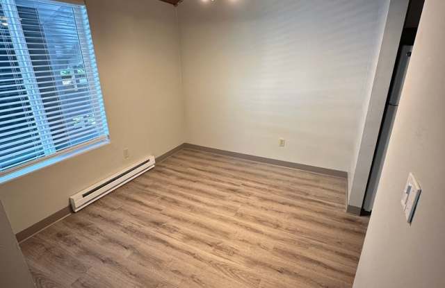 (946) 2780-I - Beautiful 2-bedroom/1-bath Gallery 3