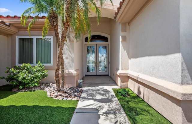 39305 Fernwood Glen Court Gallery 3