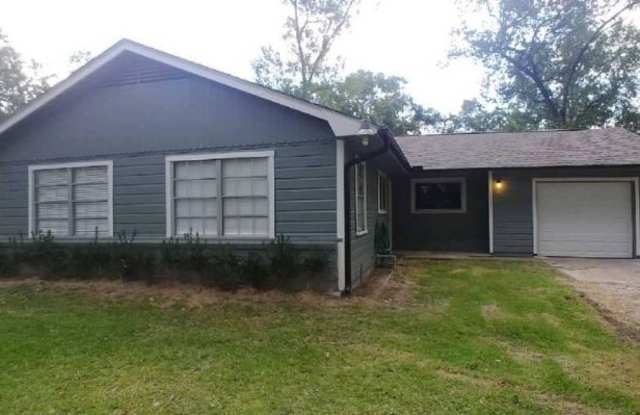 12820 Royce Ln Gallery 2