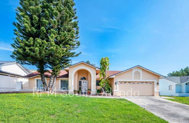 4 Bedroom, 2 bathroom, 2 car garage, pool, backyard, close to Universal Studios and International Drive ... photos photos