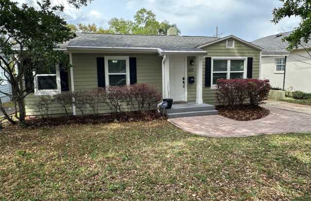 625 W KING STREET photos photos