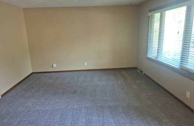 Freshly Updated 3 Bedroom Home for Rent Gallery 4