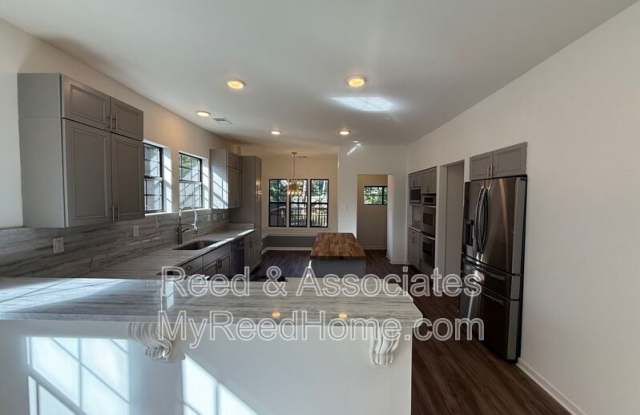 1878 Walker Ave Gallery 4