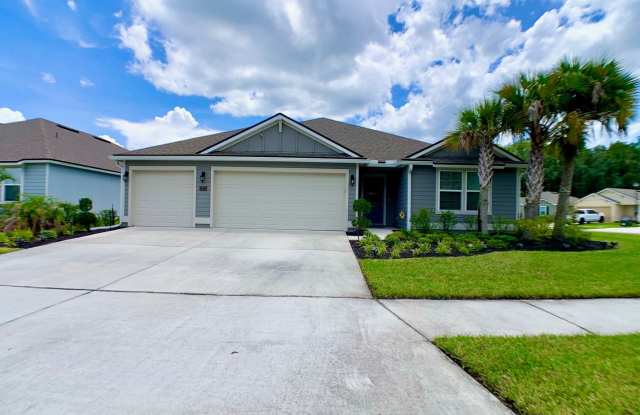 Spacious 4-Bedroom Home with Solar Panels on a Huge Corner Lot in Cross Creek photos photos