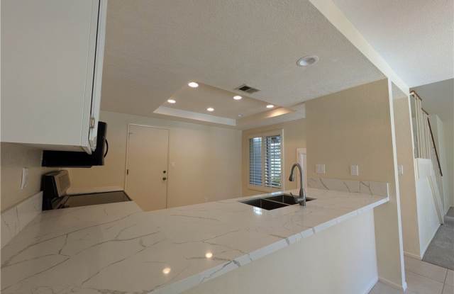6078 E Summit Court Gallery 3