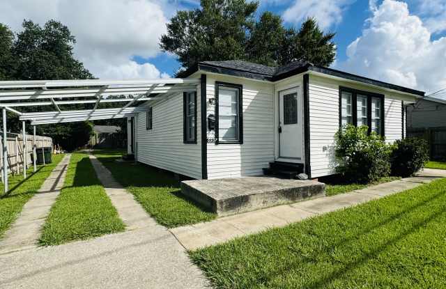 6937 39th St - 6937 39th Street, Groves, TX 77619