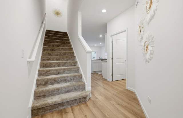5920 Hawkweed Drive Gallery 2